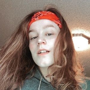 Meet your Posher, Jade